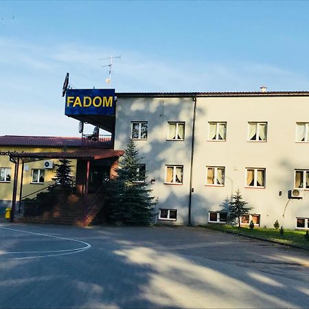 Zajazd Fadom Łomża Exteriör bild